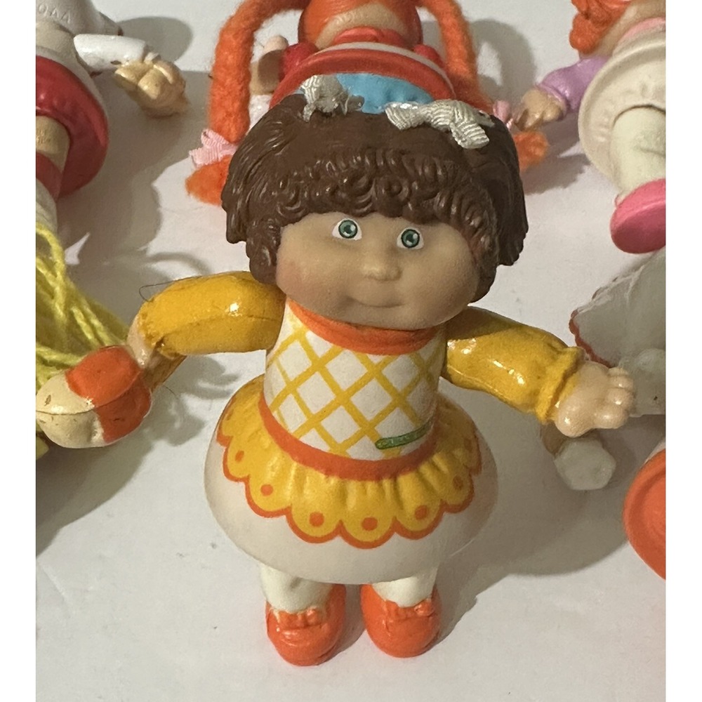 Vintage 1984 Cabbage Patch Kids Mini Dolls OOA Lot of 6 Rare 3" PVC - Picture 3 of 9